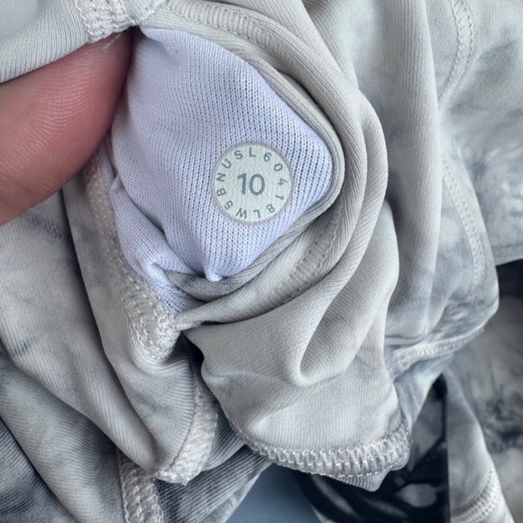 Lululemon Leggings Size 10 Lot of 3 - Picture 6 of 6